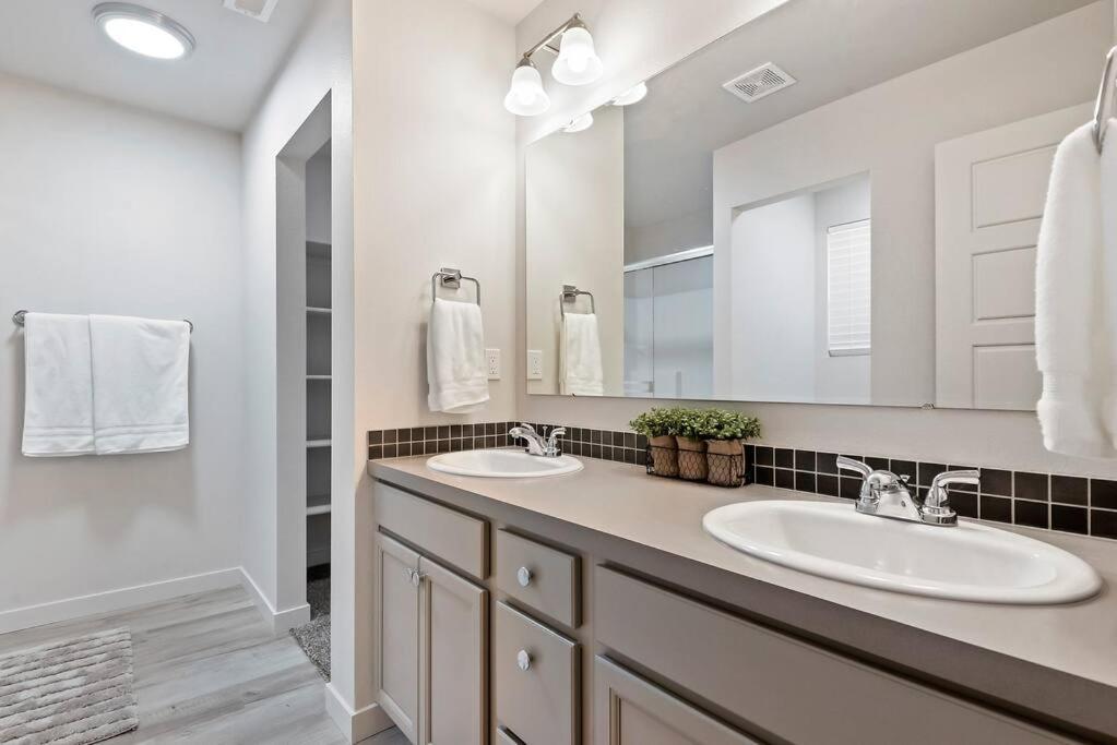 Beautiful Brand New Kuna Home! 외부 사진