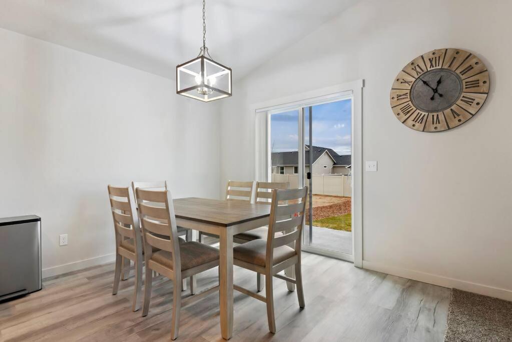 Beautiful Brand New Kuna Home! 외부 사진